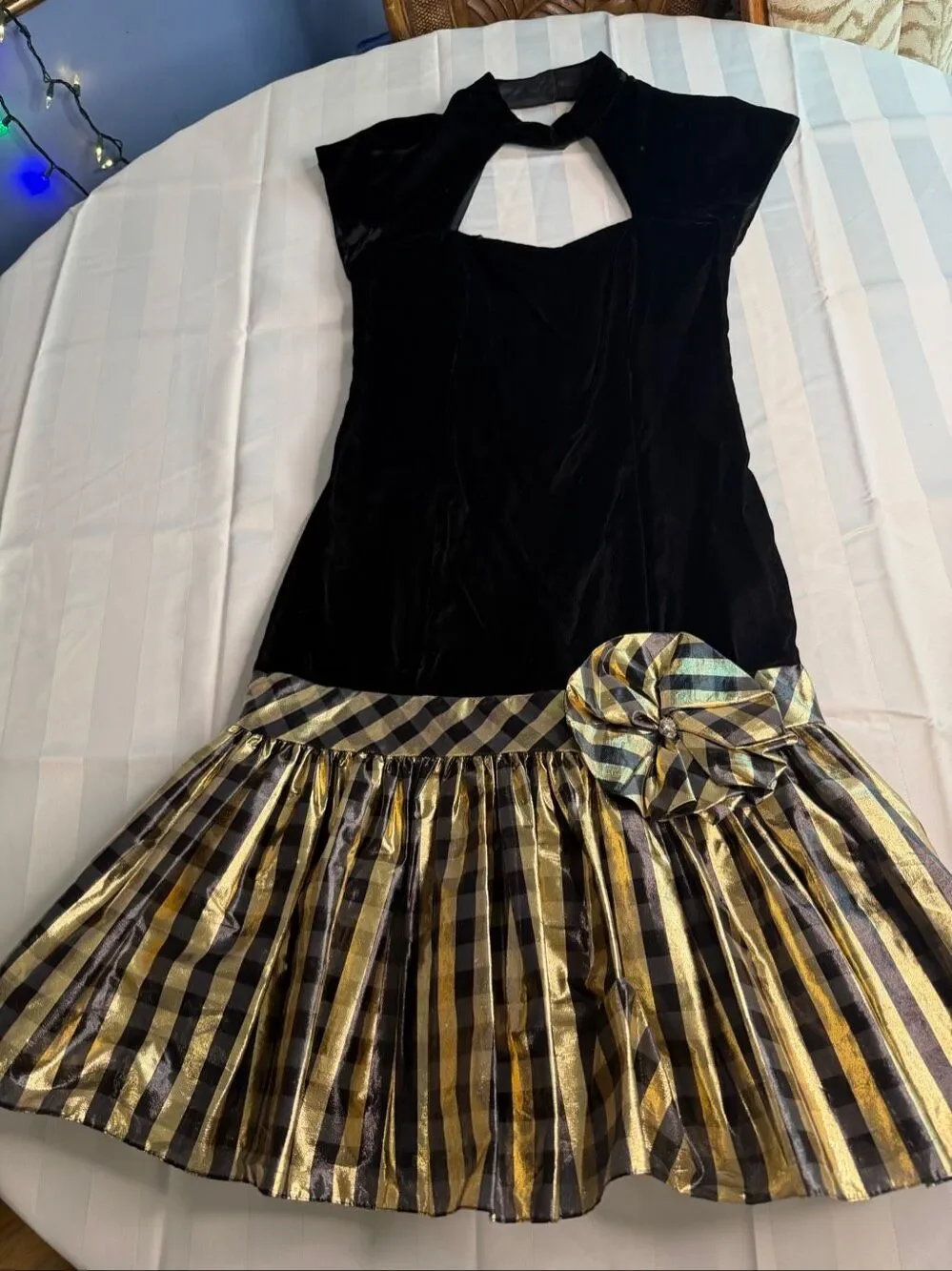 Roberta California Black Velvet Metallic Cutout Vintage Dress Size 11/12